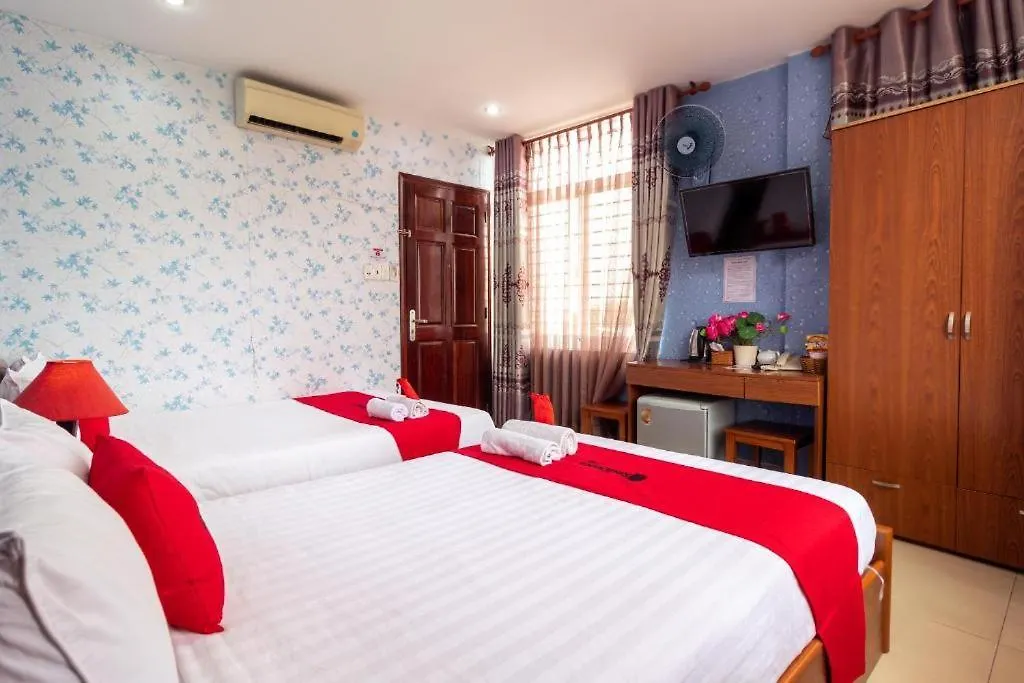 Nam Bac Hotel - 206 Phan Dang Luu, Q.Phu Nhuan - By Bay Luxury Ho Chi Minh City